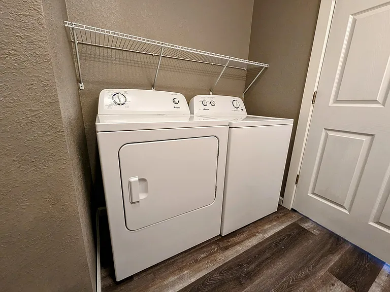 1315 B Ave W #9 — Photo 7
