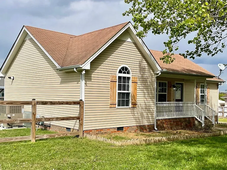 113 Kala Cir — Photo 1