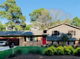 200 Belmont Dr, Hampton, GA 30228