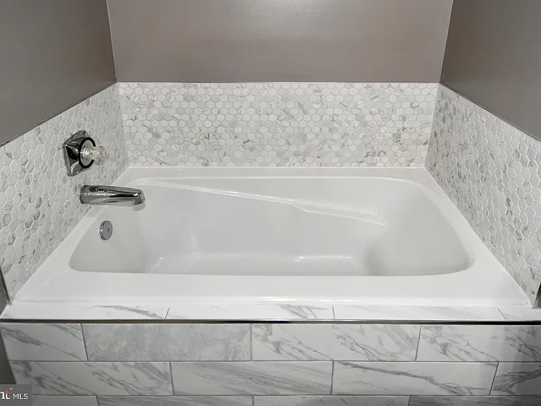 5909 Founders Hill Dr #202 — Photo 18