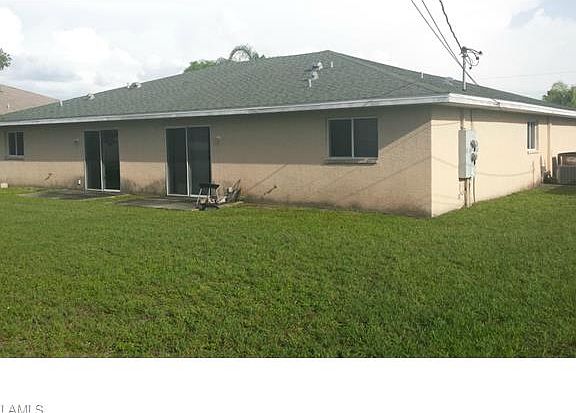 2nd image of 917 SE 14th Ter