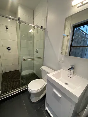 Rented by Blip LLC | media 5