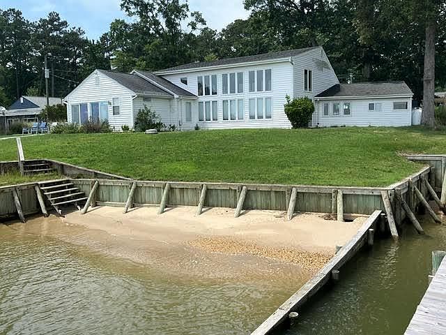 1st image of 27 Orange Dr