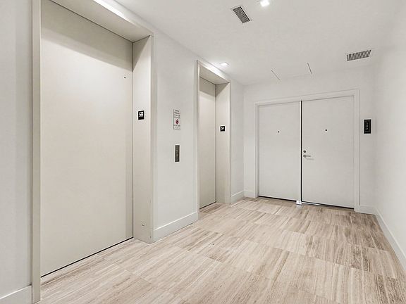 4th image of 3101 Bayshore Blvd #503