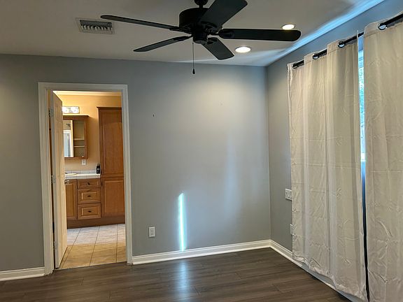 5th image of 9454 Avenida Acero