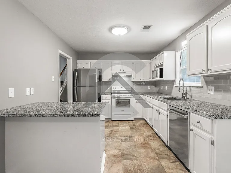 2595 Jayme Cir — Photo 7