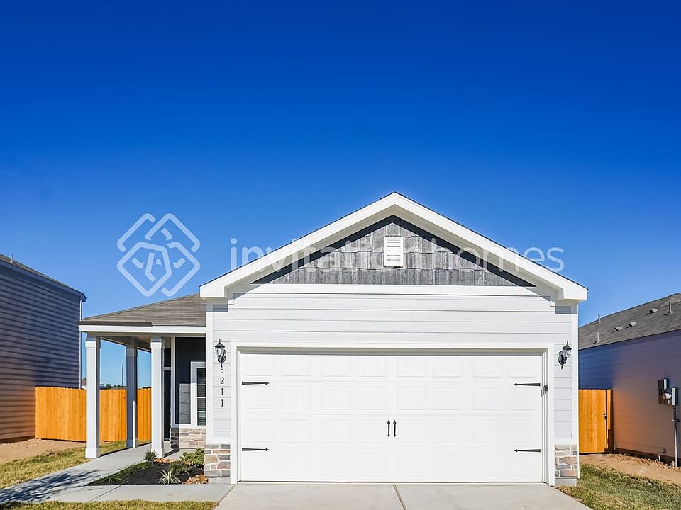 1st image of 8211 Burnt Orchid Dr