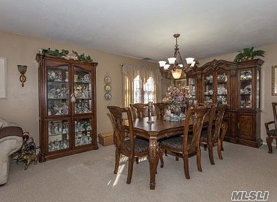 5th image of 46 Westminster Ln