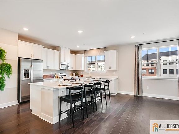 6th image of this home