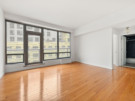 3rd image of 48-15 11th St #8D
