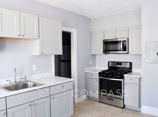 21 Whipple Ave #3L, Roslindale, MA 02131