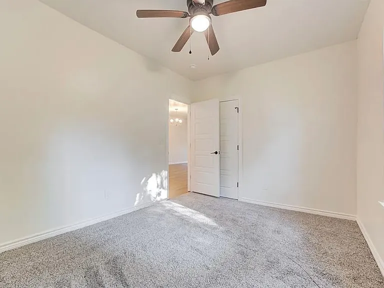 609 E Grant Ave — Photo 22