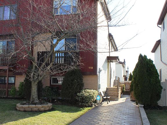 2nd image of 118 Braisted Ave