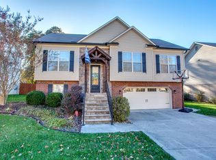 7119 Grizzly Creek Ln, Powell, TN 37849