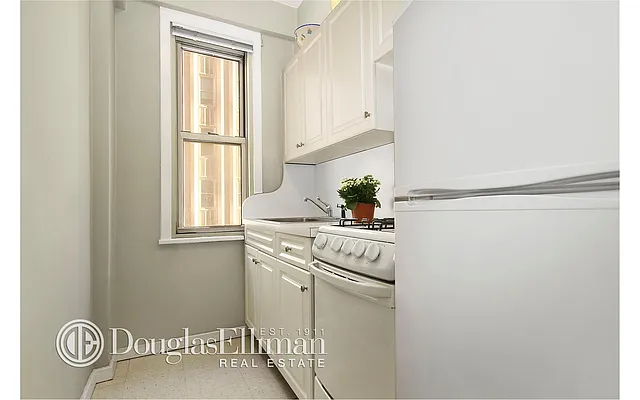 Sold by Douglas Elliman | media 11