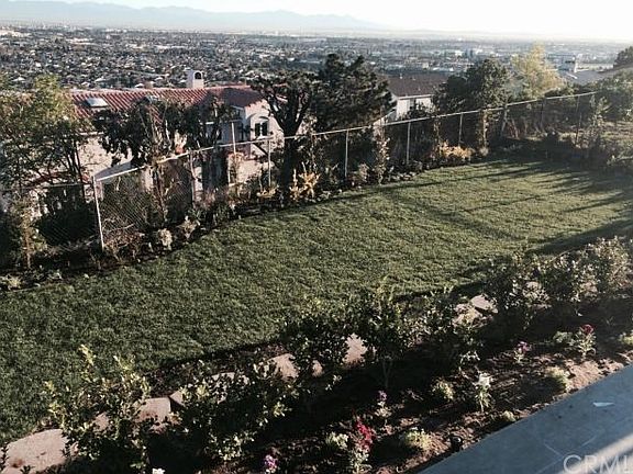 3rd image of 4613 Paseo De Las Tortugas