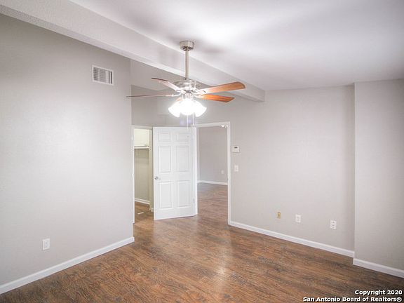 4th image of 6888 Montgomery Dr #4