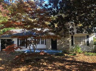 1938 Hickory Ave, Florence, AL 35630
