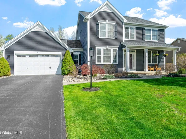17 Hidden Farm Lane, Mechanicville, NY 12118
