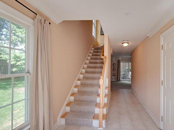 3rd image of 504 N Thomas St APT G