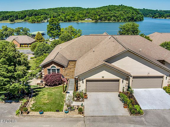 2nd image of 1005 Brentwood Ct