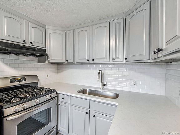 5th image of 3830 S Knox Court