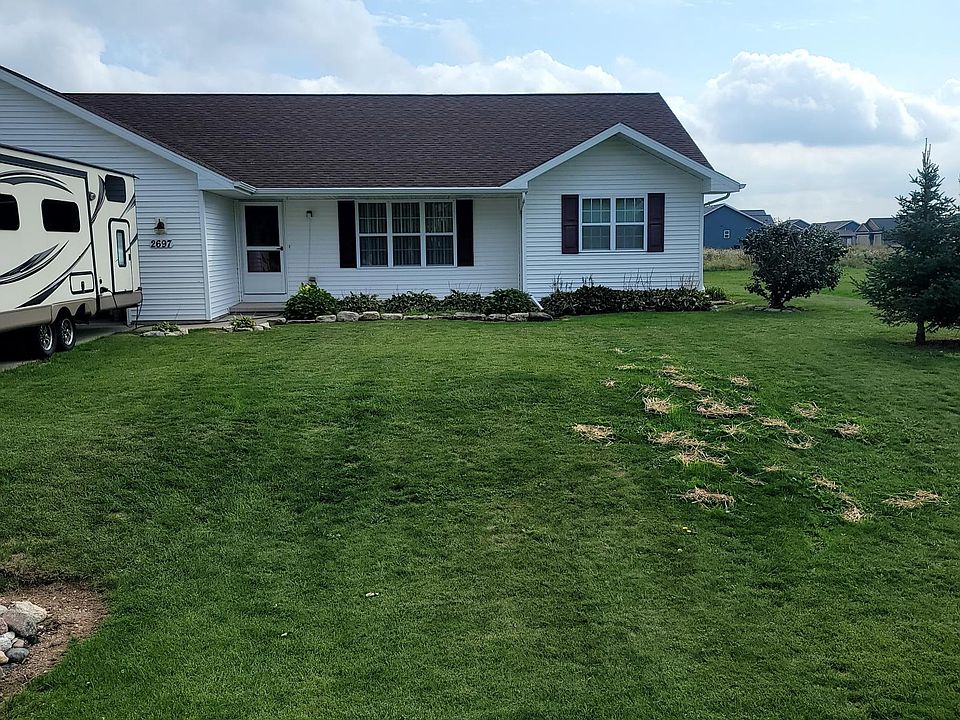 1st image of 2697 Lawrence Dr