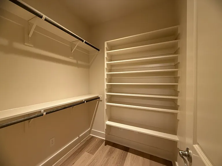 106 Kirkland St — Photo 14