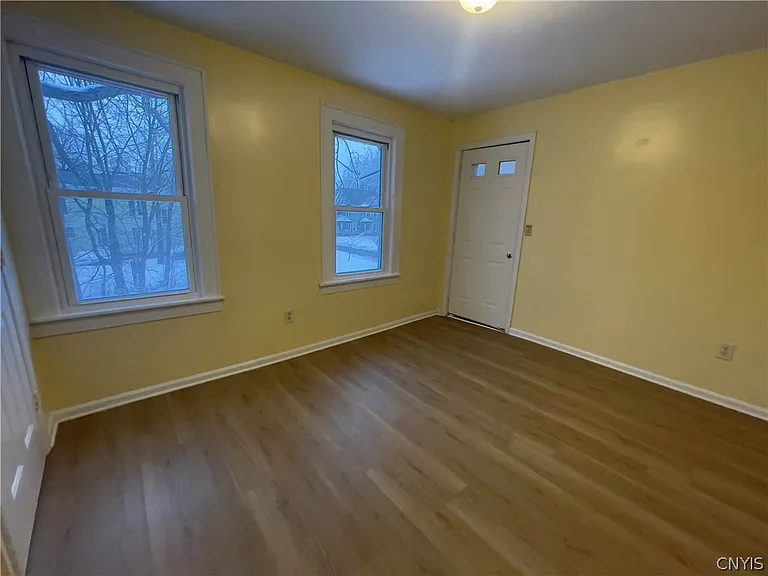 318 Kellog St — Photo 13