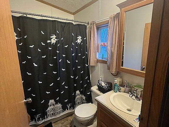 5th image of 10306 Taylor St NE