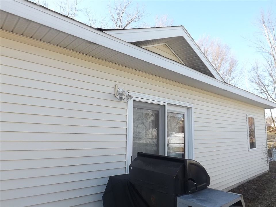2nd image of 17 Catherine St