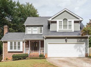 105 Greenhaven Ln, Cary, NC 27518