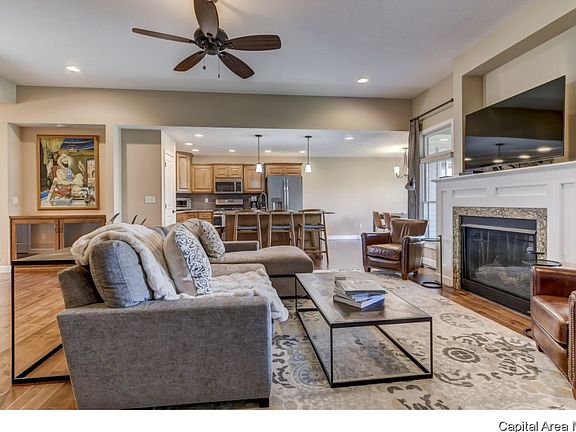 4th image of 3309 Grassmere Dr