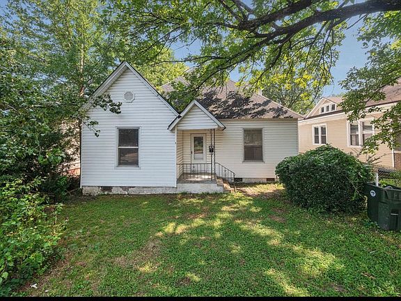 3rd image of 2303 Bailey Ave