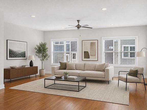 4th image of 125 Almere Ave