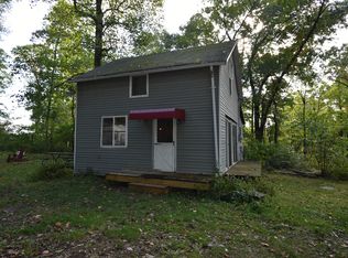 5372 Guernsey Lake Rd, Delton, MI 49046