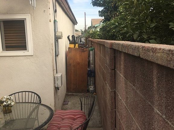 5th image of 15535 Longworth Ave