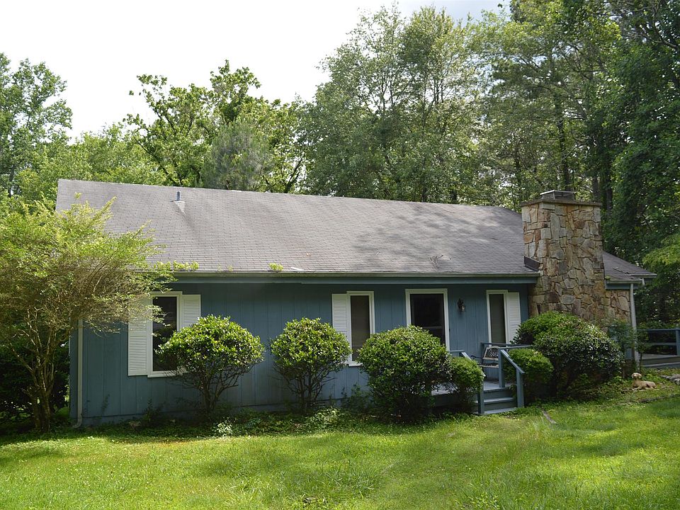 2nd image of 150 Bobtown Cir