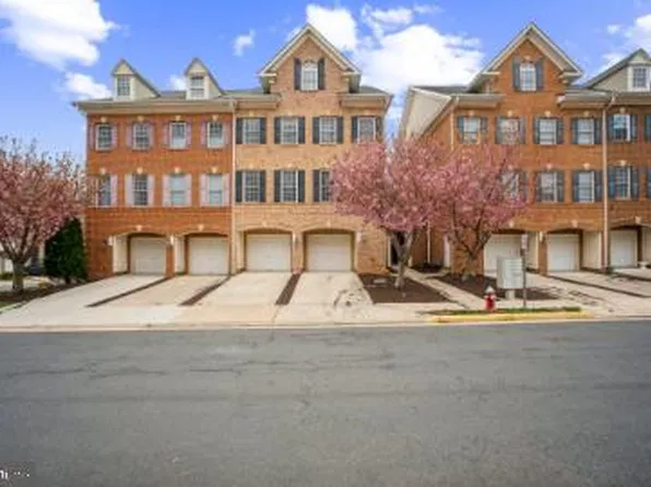 4647 Red Admiral Way #163, Fairfax, VA 22033