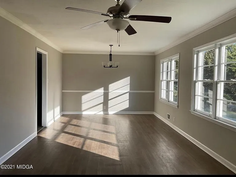 2929 Southshore Dr — Photo 9