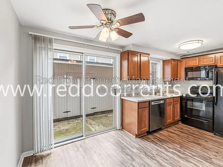 335 1st Ave NW #3 — Photo 7