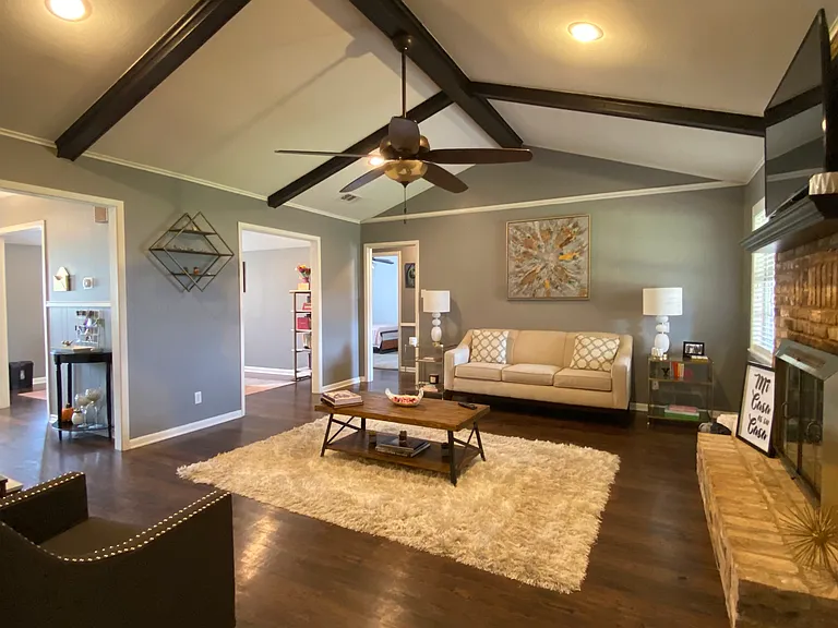 7504 Hollyoak Dr — Photo 10