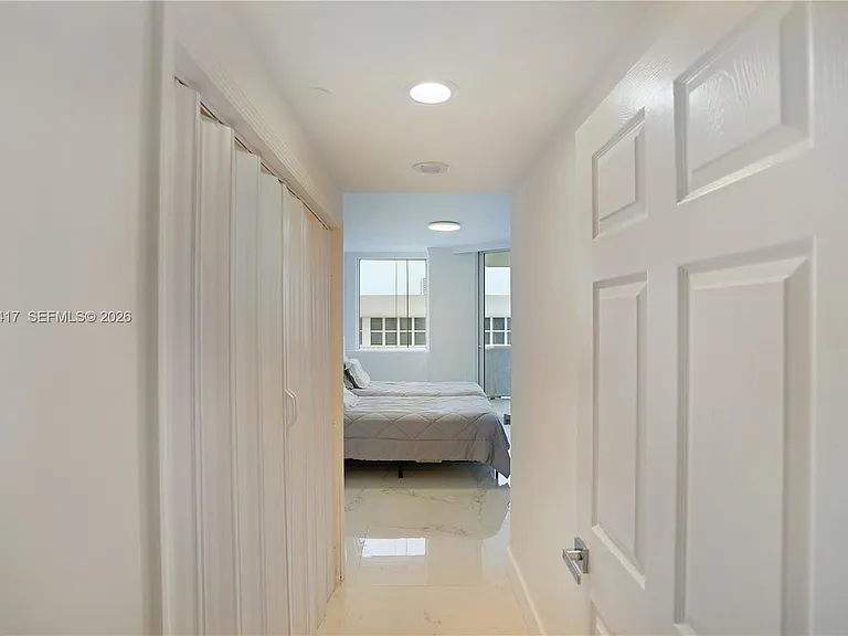 4775 Collins Ave #1804 — Photo 31