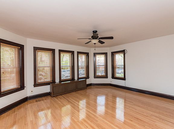 2nd image of 5707 N Washtenaw Ave #1