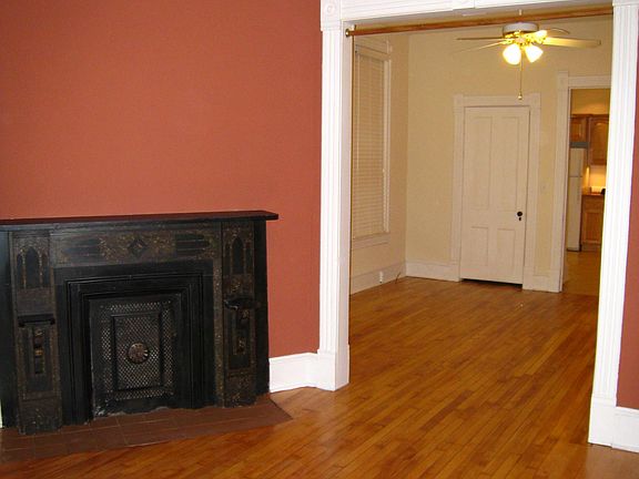 3rd image of 3222 1st Ave S #1