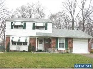 44 Saratoga Rd, Stratford, NJ 08084