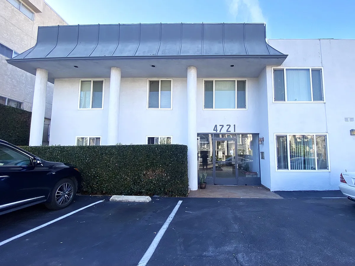 Building Photo - 4721 Kester Ave #8