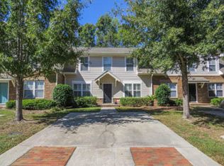 1689 Lauda Dr, Mount Pleasant, SC 29464