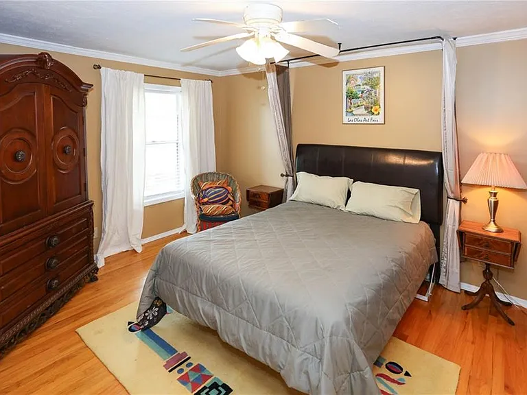 402 Olde Mill Ln — Photo 5