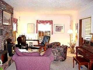 2nd image of 1751 Wildwood Rd